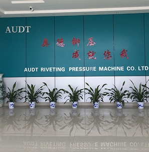 臥式輪軸壓裝機(jī)